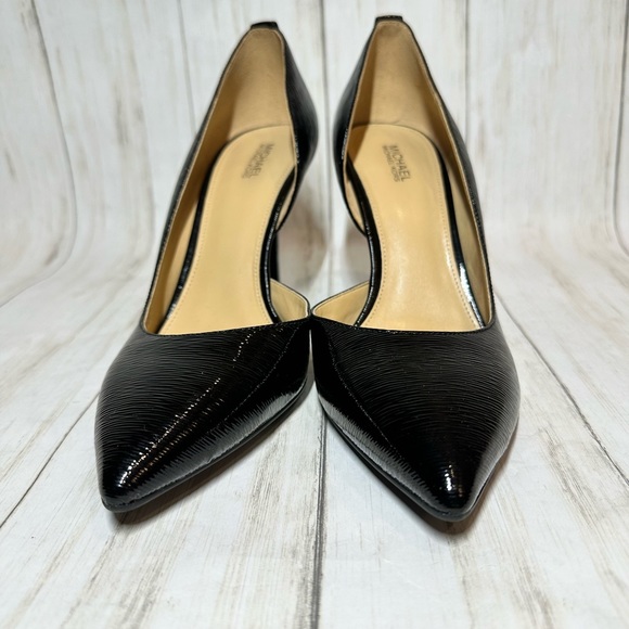 Michael Kors Black patent leather withe texture Nathalie pumps size 8.5 - Picture 4 of 9